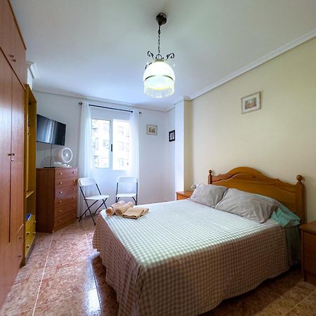 Rooms In Valencia Great Location In Shared Apartment Экстерьер фото