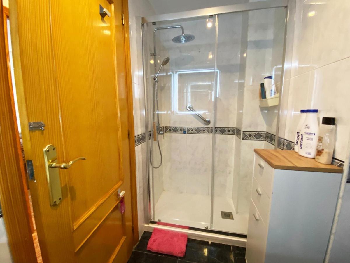Rooms In Valencia Great Location In Shared Apartment Экстерьер фото