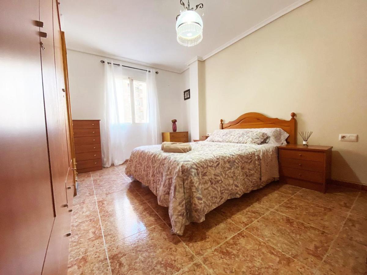 Rooms In Valencia Great Location In Shared Apartment Экстерьер фото